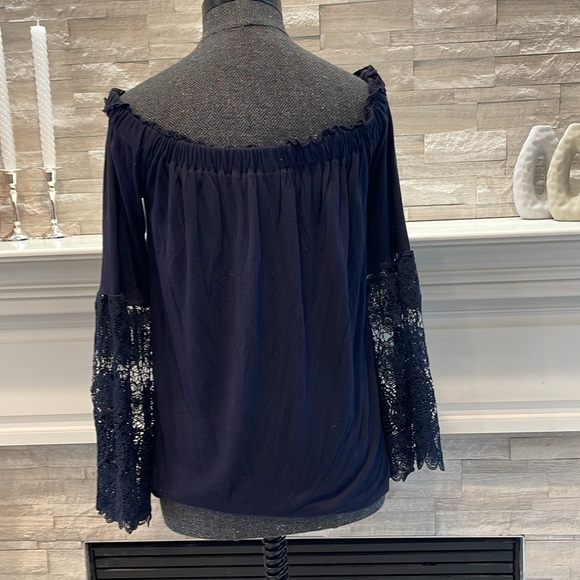 Ann Taylor Loft Navy Blue Off the Shoulder Lace Bell Sleeve Blouse Top Size S - Picture 7 of 7